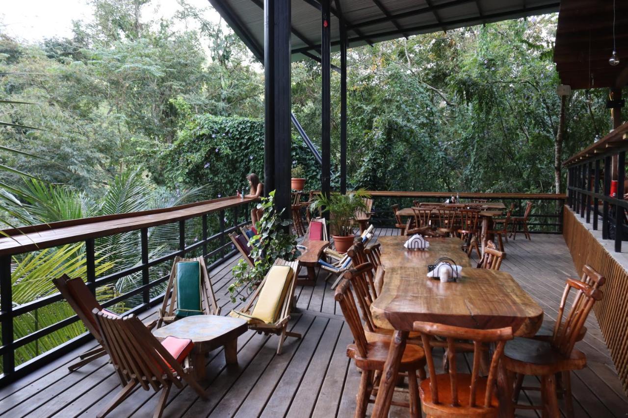 Greengos Hotel Lanquin Exterior photo
