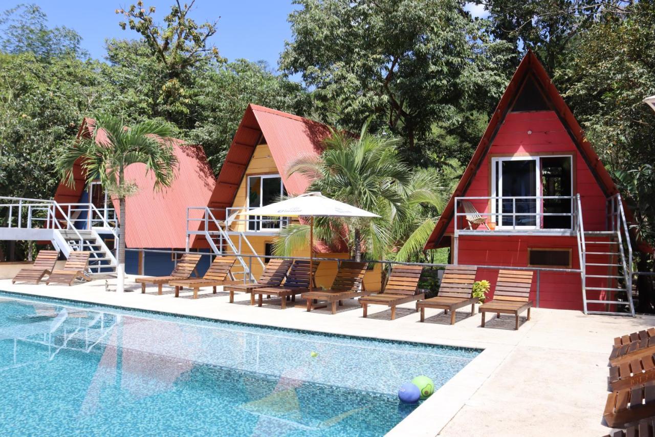 Greengos Hotel Lanquin Exterior photo