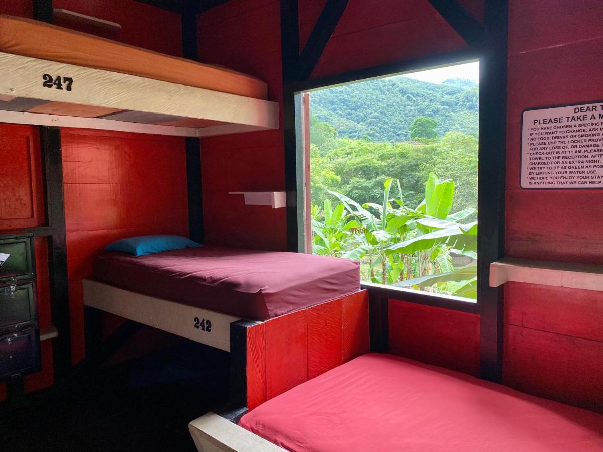 Greengos Hotel Lanquin Exterior photo